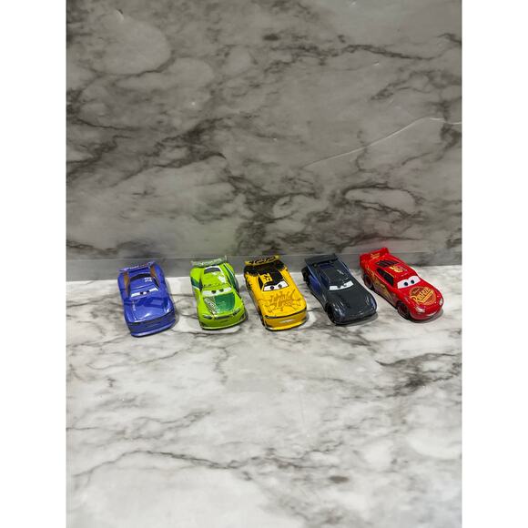 Cars 3 Cars characters - Picture 1 of 10